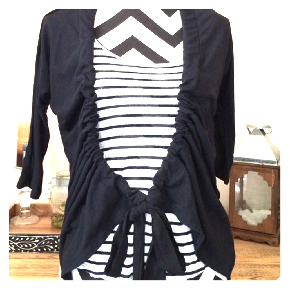 Black tie mid sleeve cardigan